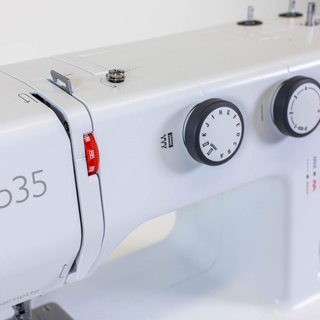Bernette Sewing Machines EX-DISPLAY Bernette B35 Sewing Machine - The Sewing Studio