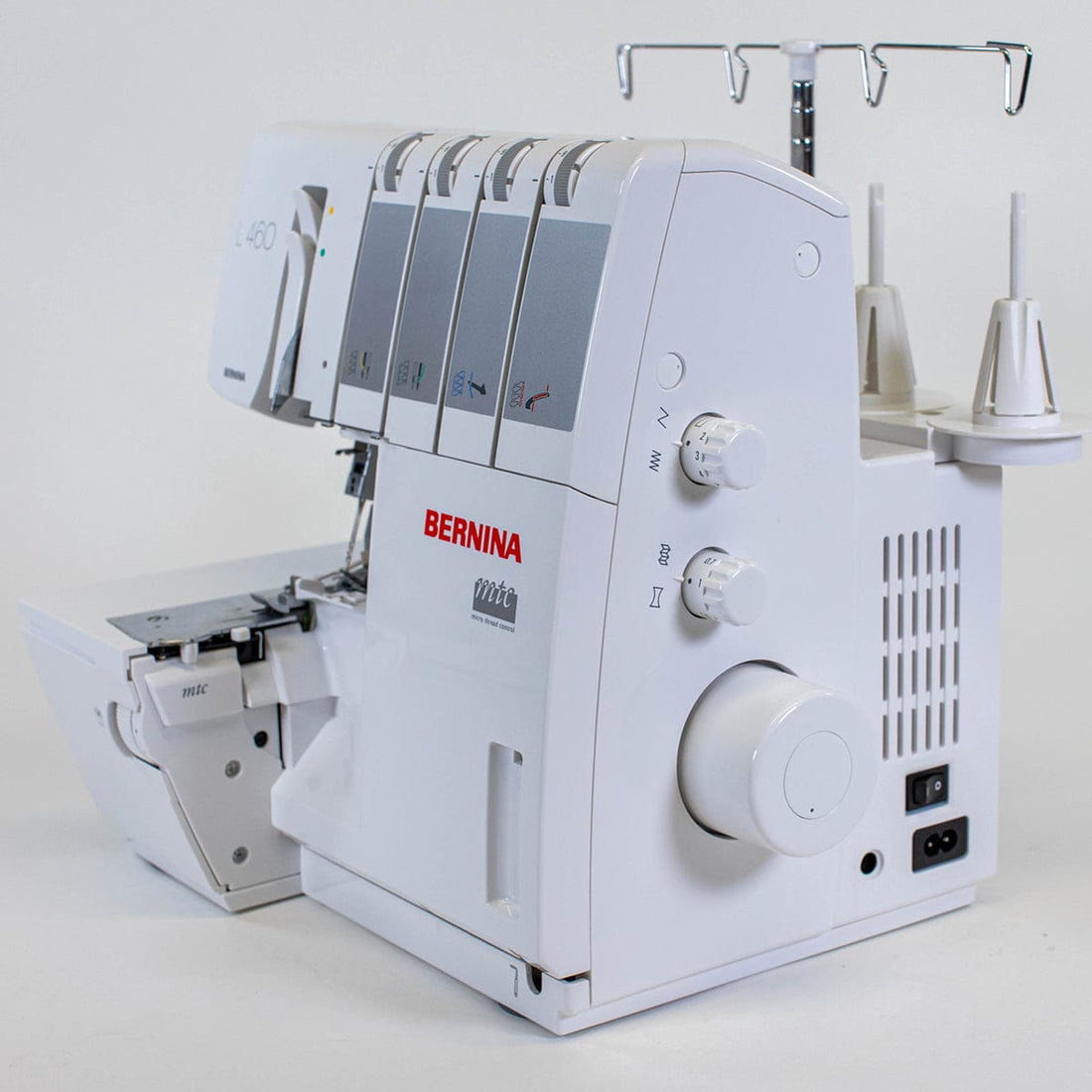 Bernina Sewing Machines EX-DISPLAY Bernina L460 Overlocker - The Sewing Studio