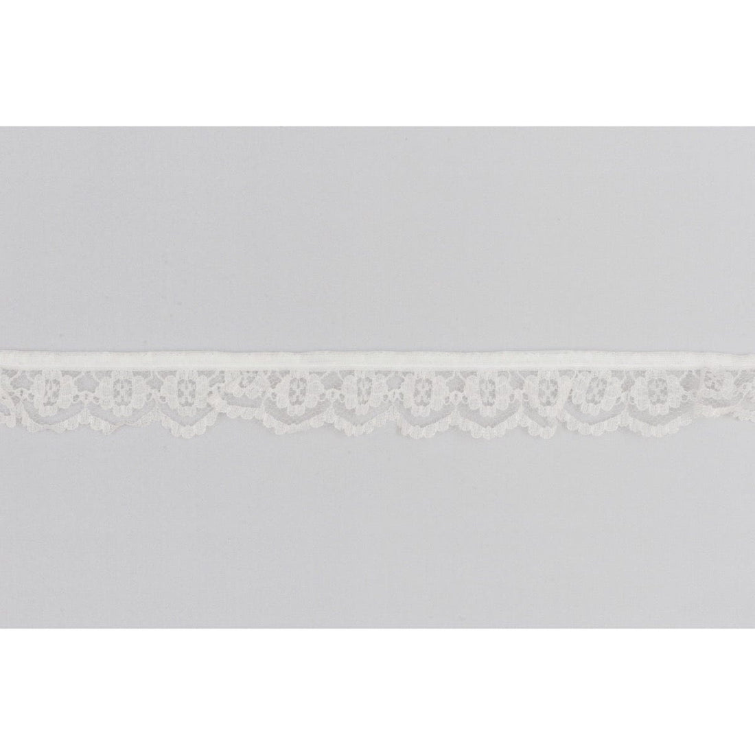 Essential Trimmings Lace Nylon Frilled Lace Trim: 25mm wide: Ivory. Price per metre. - The Sewing Studio