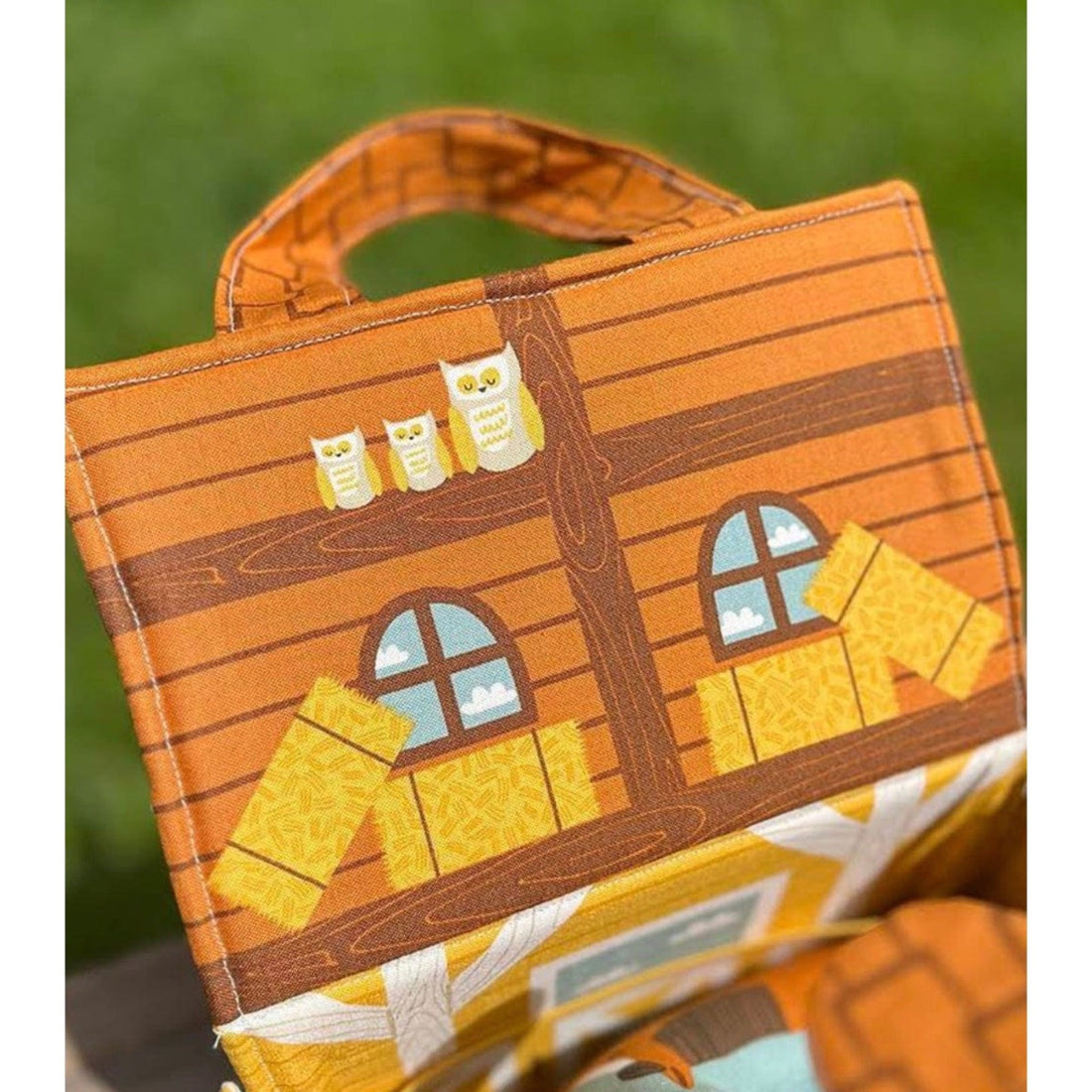Moda Fabric Panels & Labels Moda Ponderosa Horse and Stable Toy Panel. Cut & Sew. 20868-11 - The Sewing Studio