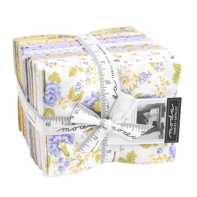 Moda Fabric Pre Cuts Moda Georgia Fat Quarter Pack 30 Piece 18770AB - The Sewing Studio