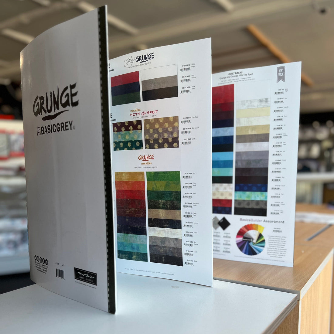 Moda Quilting Accessories Grunge Shade Card - The Sewing Studio