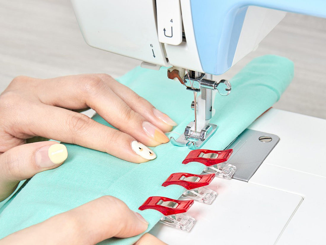 Sew Easy Quilting Accessories Quilters Bias Binding Clips 45 Pieces - The Sewing Studio
