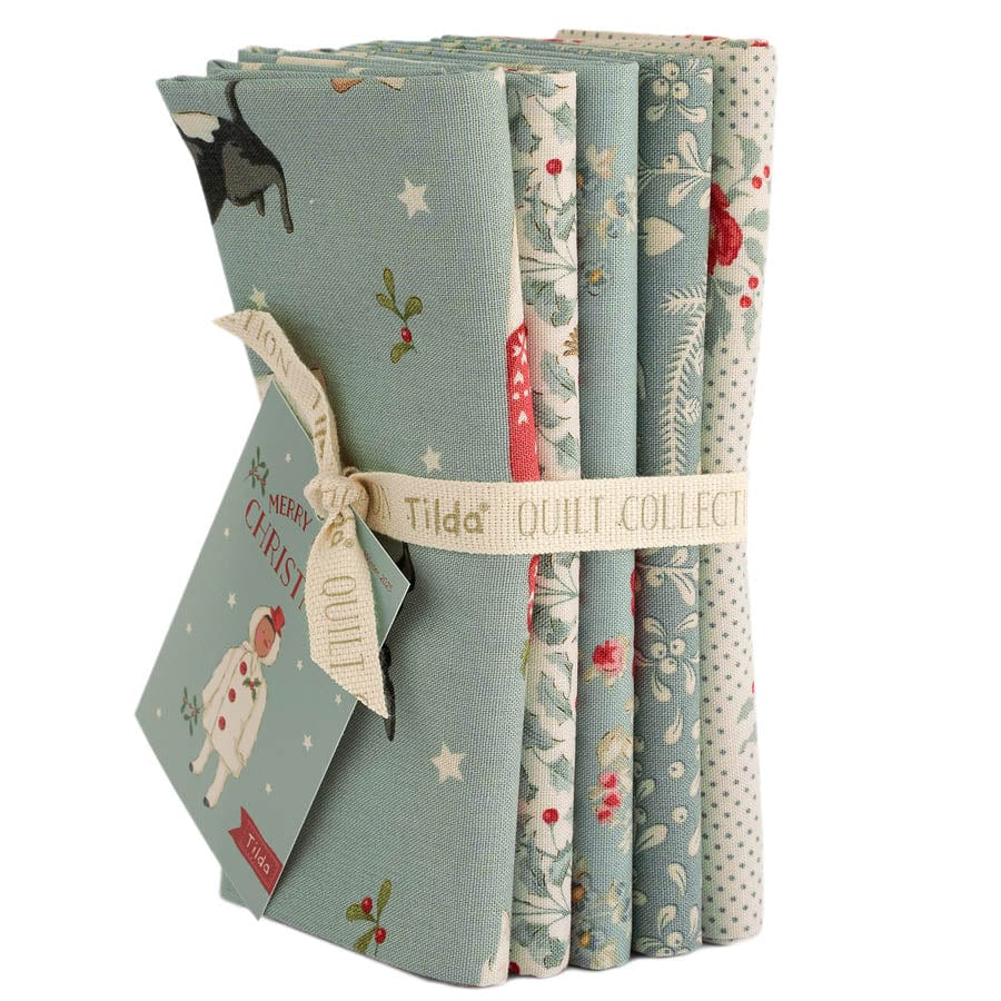 Tilda Fabric Pre Cuts Tilda Merry Little Christmas Fat Quarter Bundle 5 Piece - The Sewing Studio