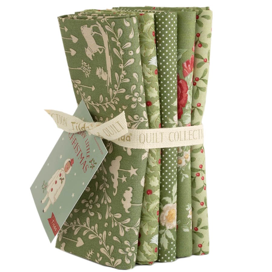 Tilda Fabric Pre Cuts Tilda Merry Little Christmas Fat Quarter Bundle 5 Piece - The Sewing Studio