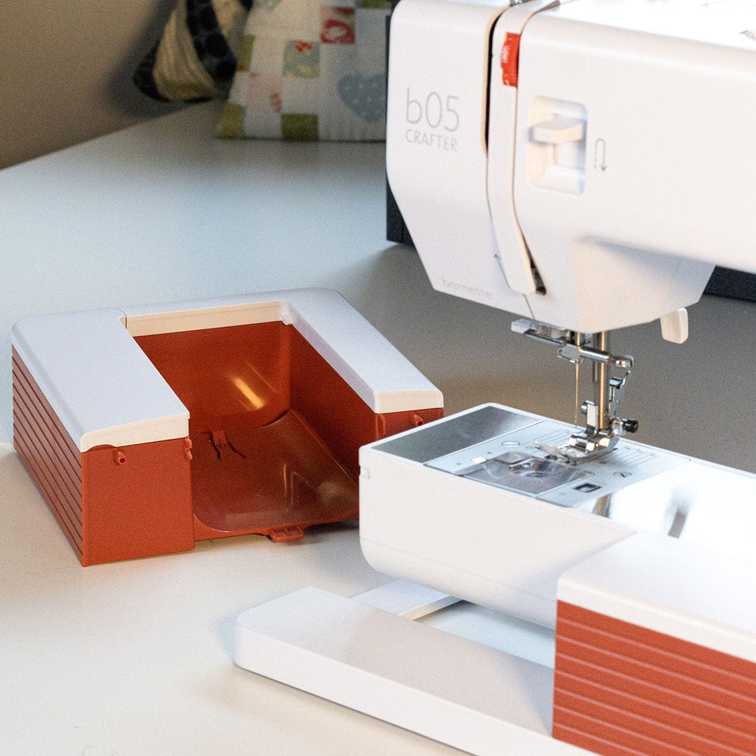 Bernette Sewing Machines Bernette 05 Crafter Heavy Duty Sewing Machine - The Sewing Studio