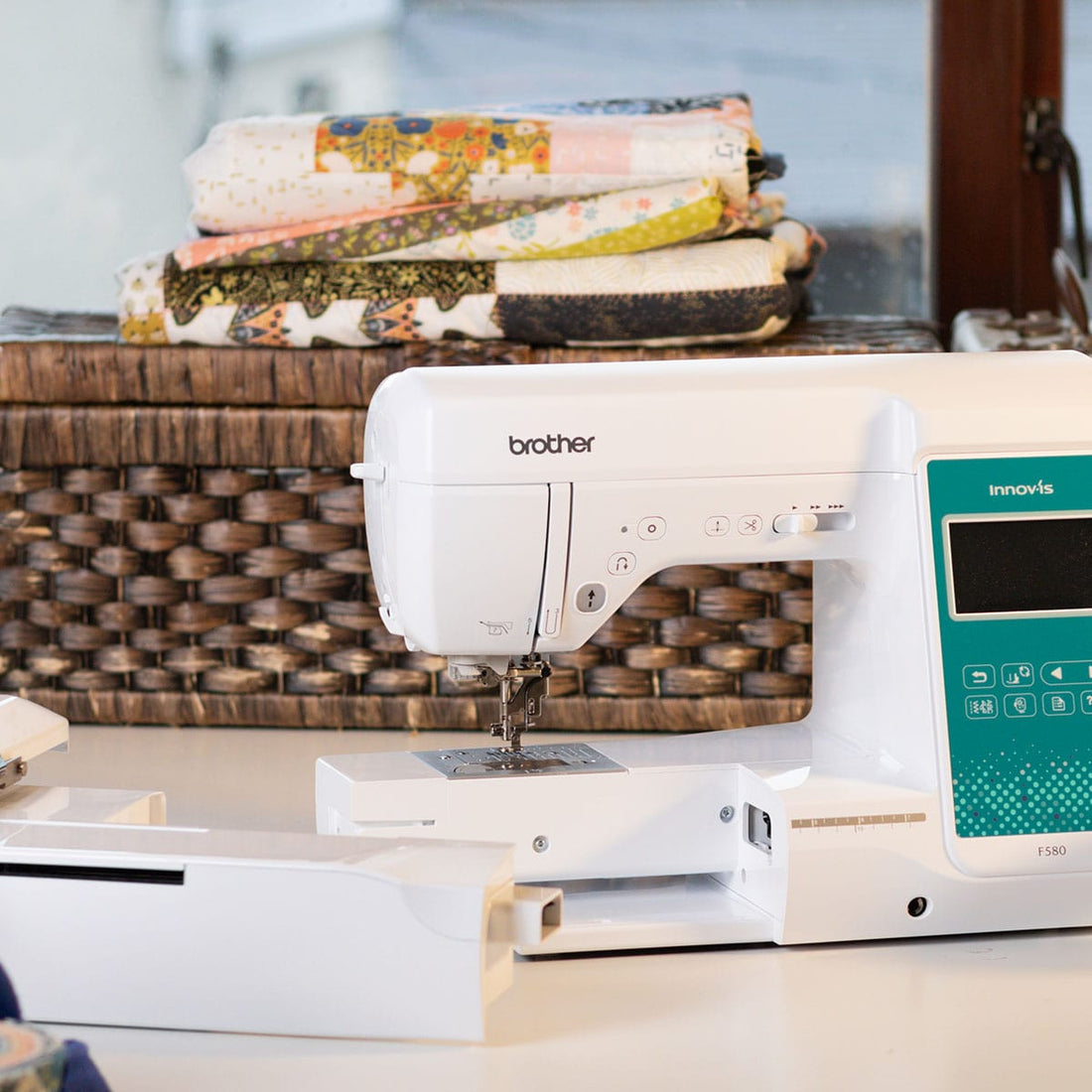 Brother Sewing Machines Brother Innov-is F580 Sewing & Embroidery Machine - The Sewing Studio