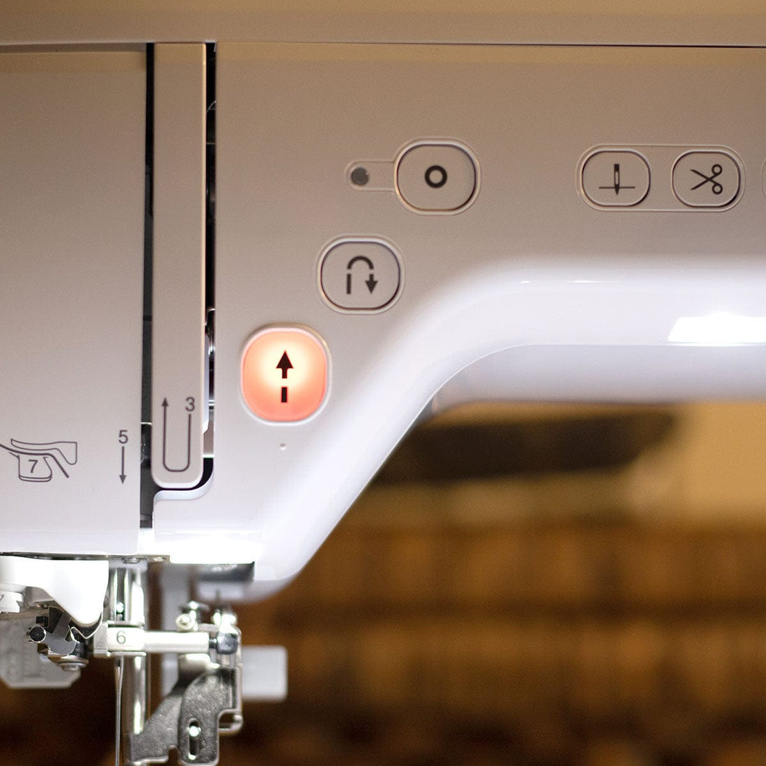 Brother Sewing Machines Brother Innov-is F580 Sewing & Embroidery Machine - The Sewing Studio