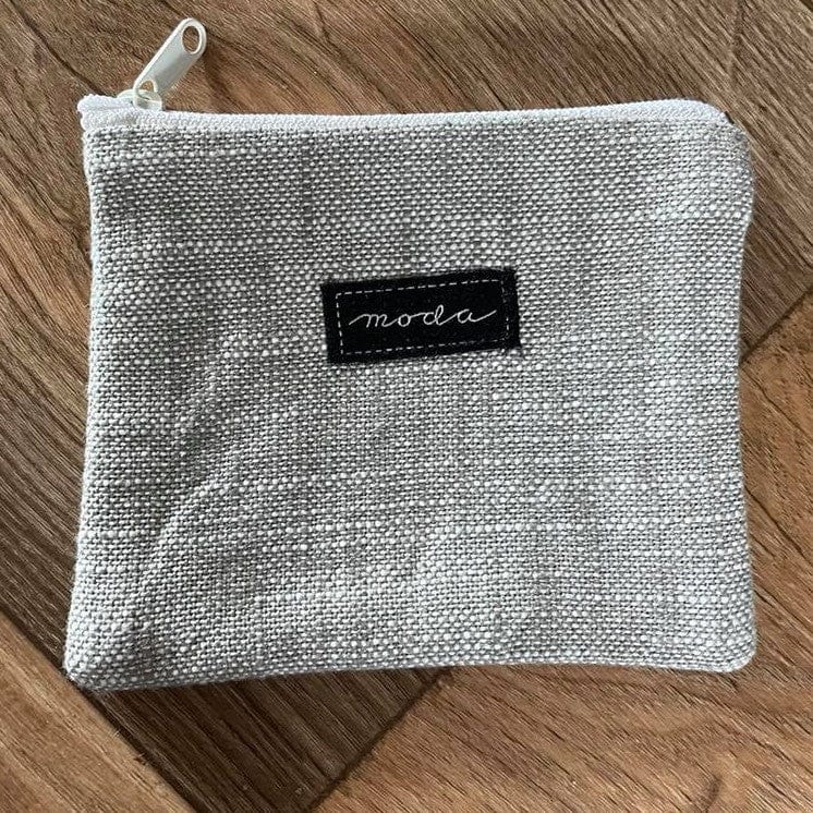 Moda Bags Moda Fabric Zipped Purse - The Sewing Studio