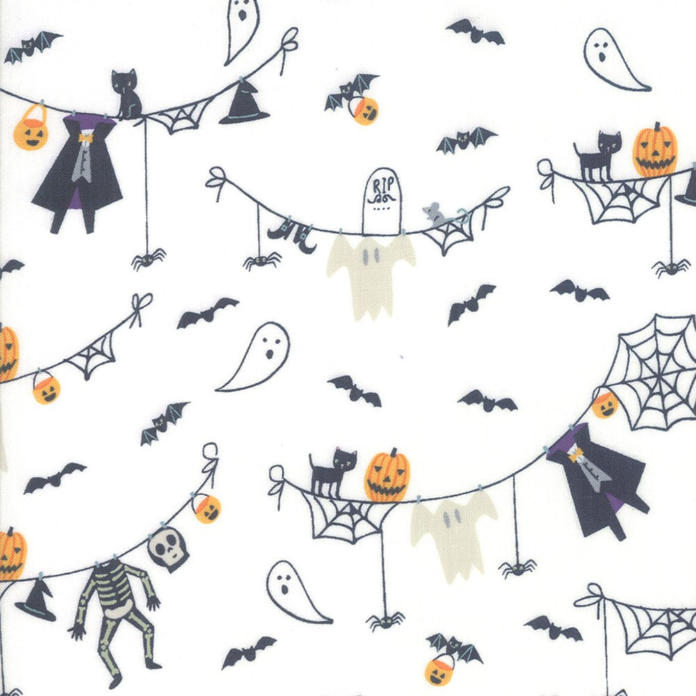 Moda Fabric Moda Ghouls Goodies Spooky Clothesline White - The Sewing Studio