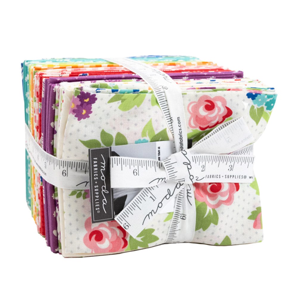 Moda Fabric Pre Cuts Moda Love Lily Fat Quarter Bundle - The Sewing Studio