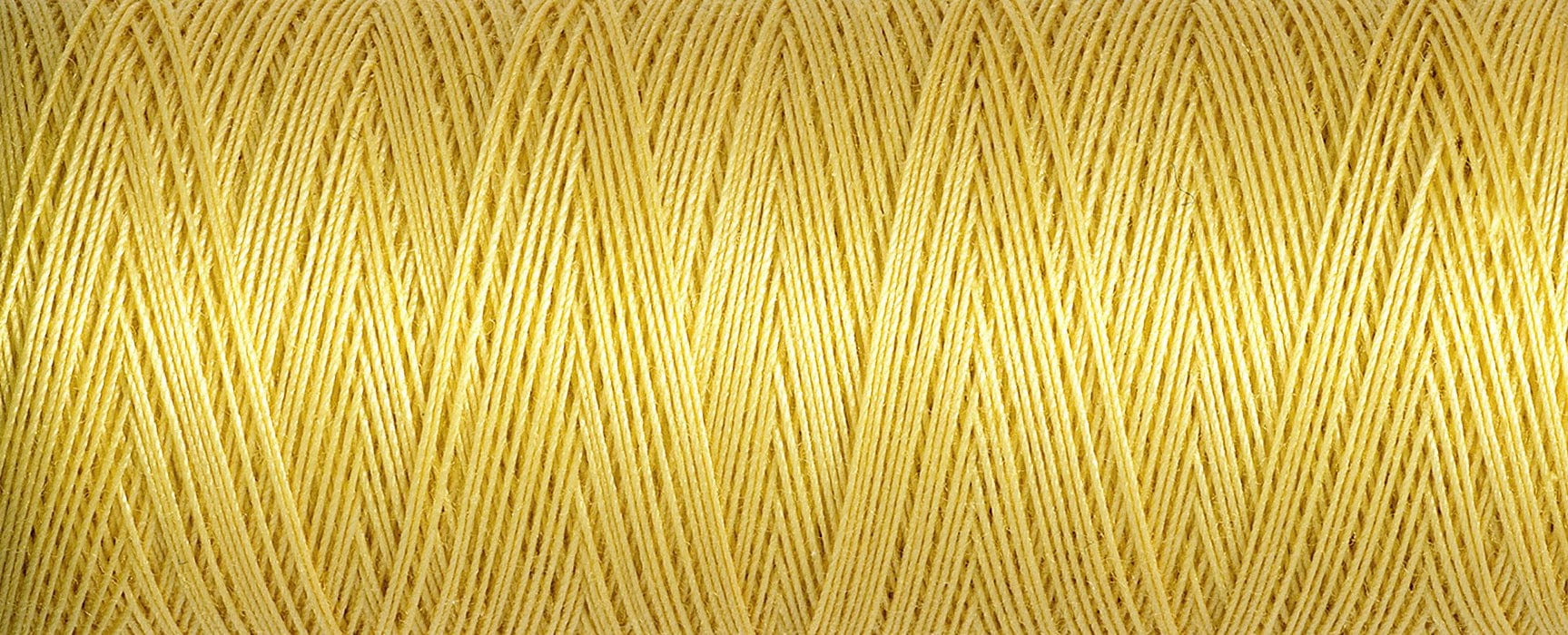 Gutermann Cotton Thread 100M Colour 0548 Close Up