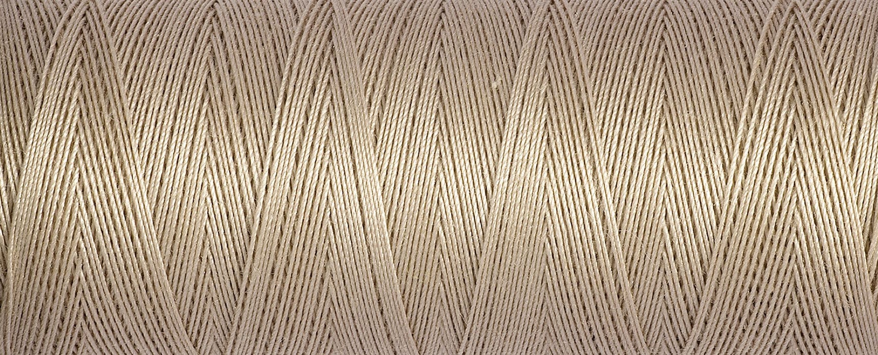 Gutermann Cotton Thread 100M Colour 1427 Close Up