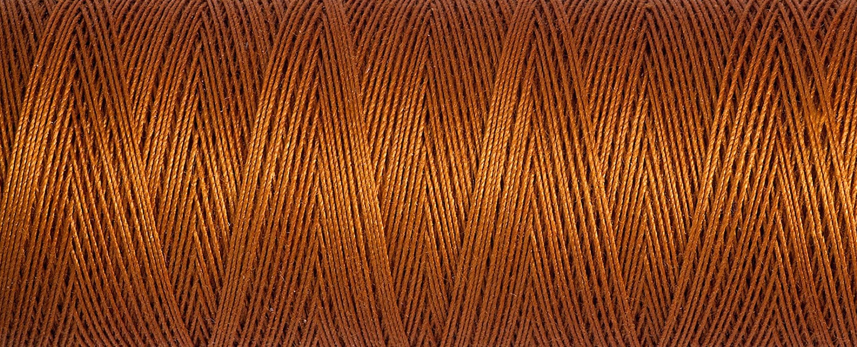 Gutermann Cotton Thread 100M Colour 1554 Close Up