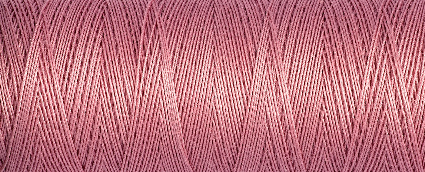 Gutermann Cotton Thread 100M Colour 2536 Close Up