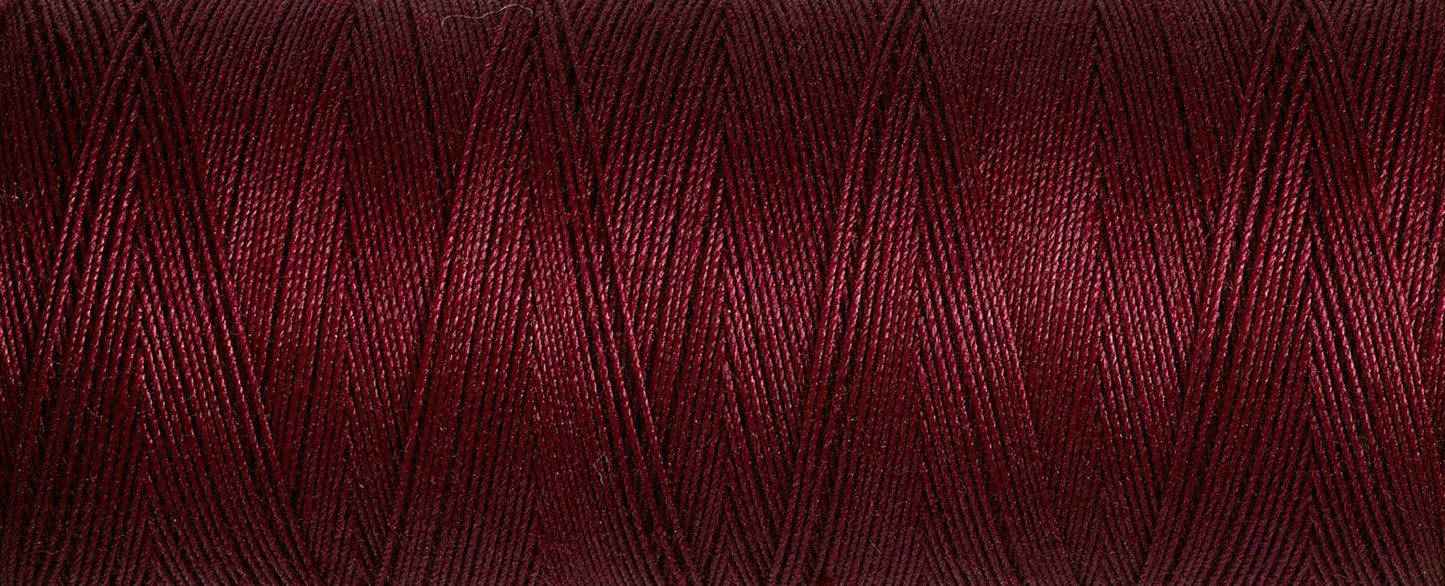 Gutermann Cotton Thread 100M Colour 2833 close up