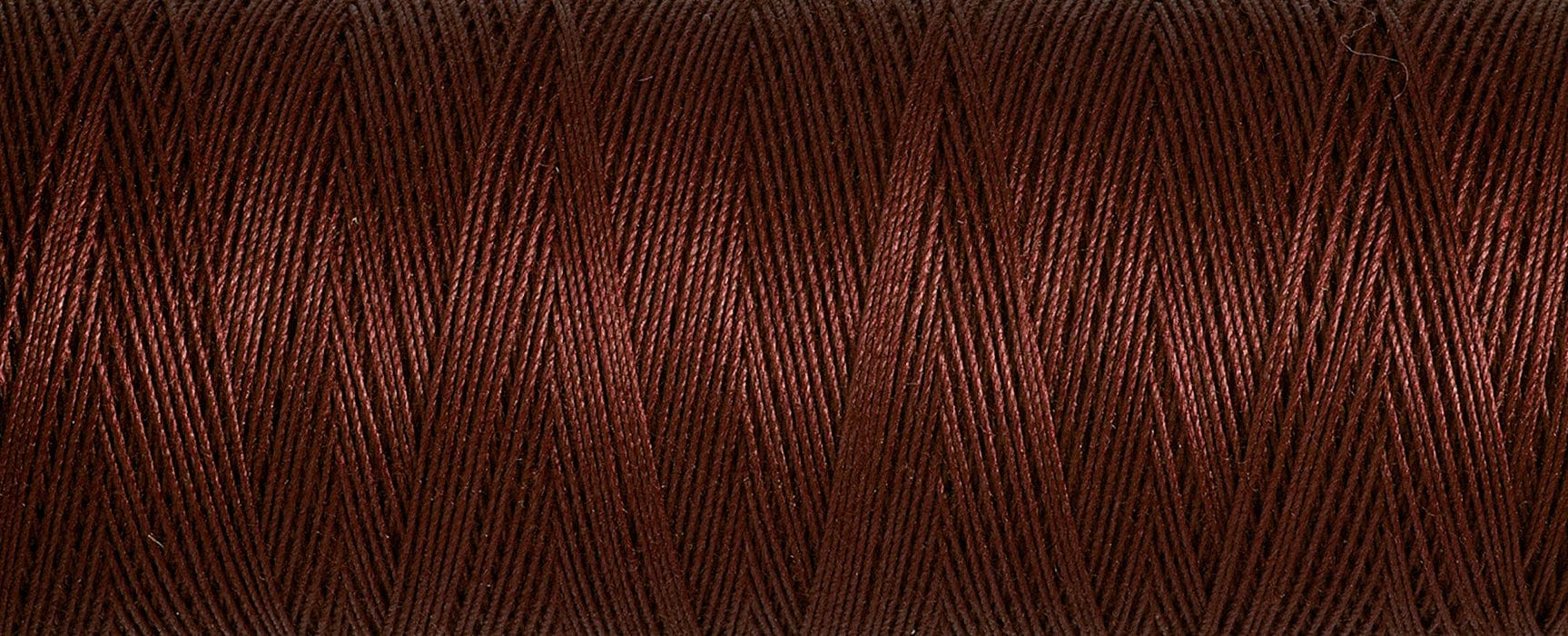 Gutermann Cotton Thread 100M Colour 4750 Close Up