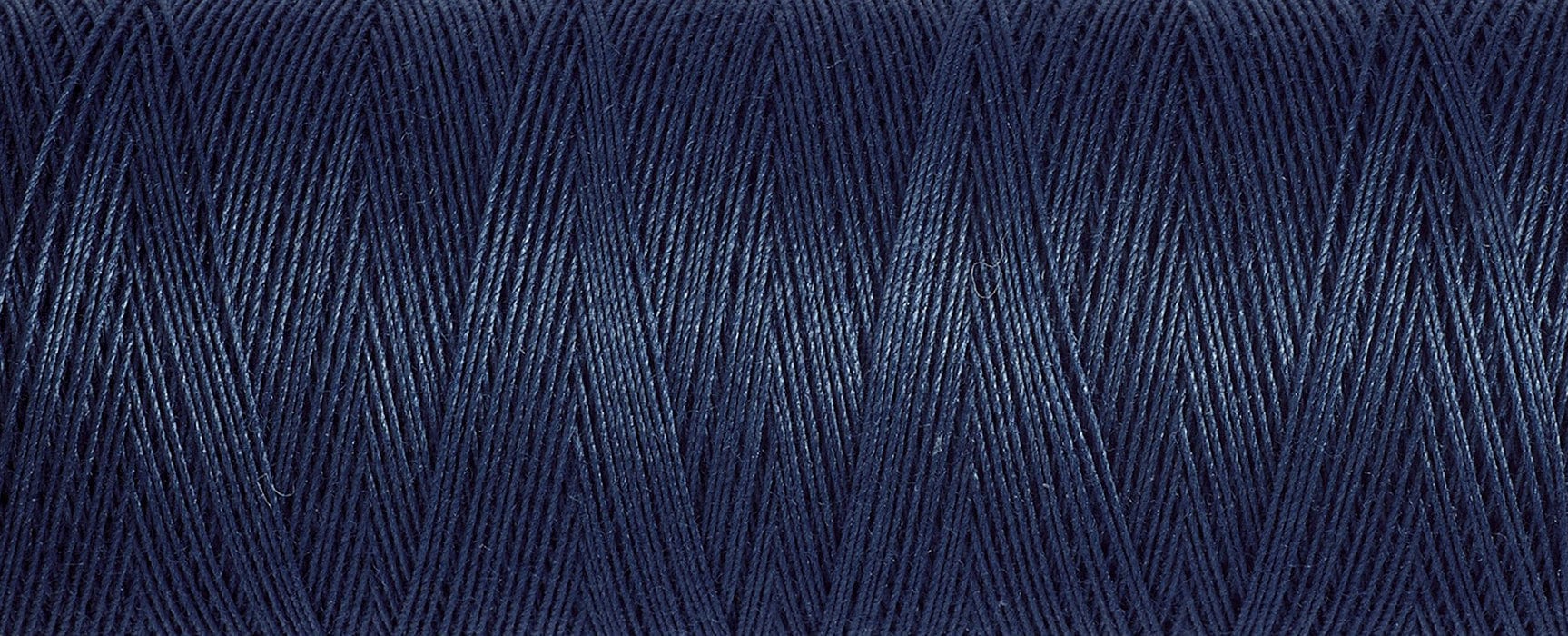 Gutermann Cotton Thread 100M Colour 5422 Close Up