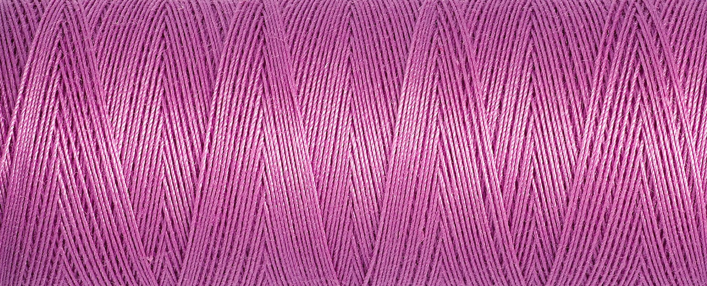 Gutermann Cotton Thread 100M Colour 6000 Close Up