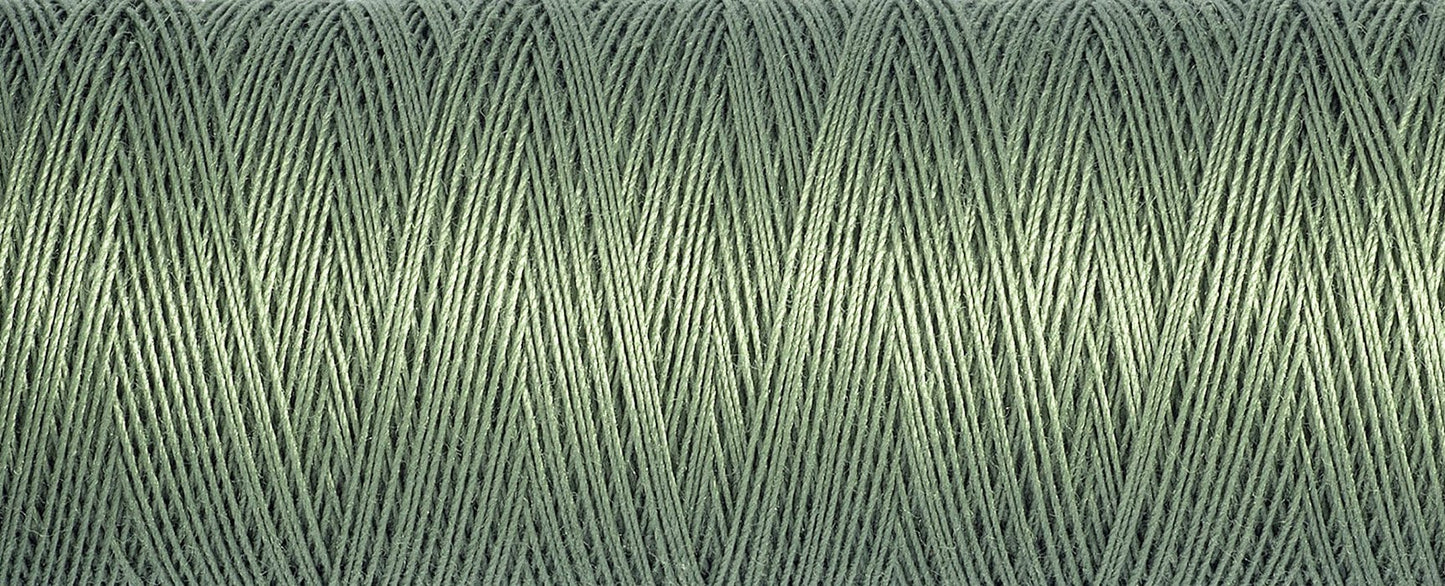 Gutermann Cotton Thread 100M Colour 9426 close up