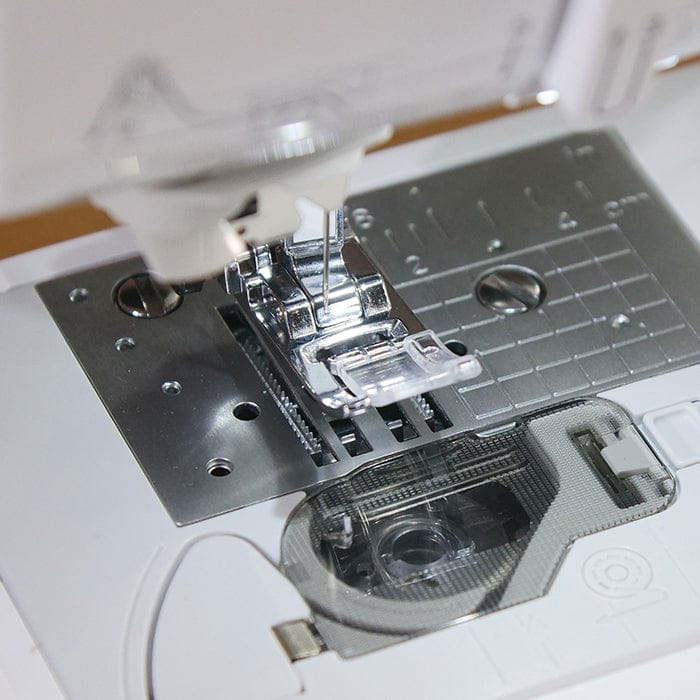 7-Point Feed Dog System
