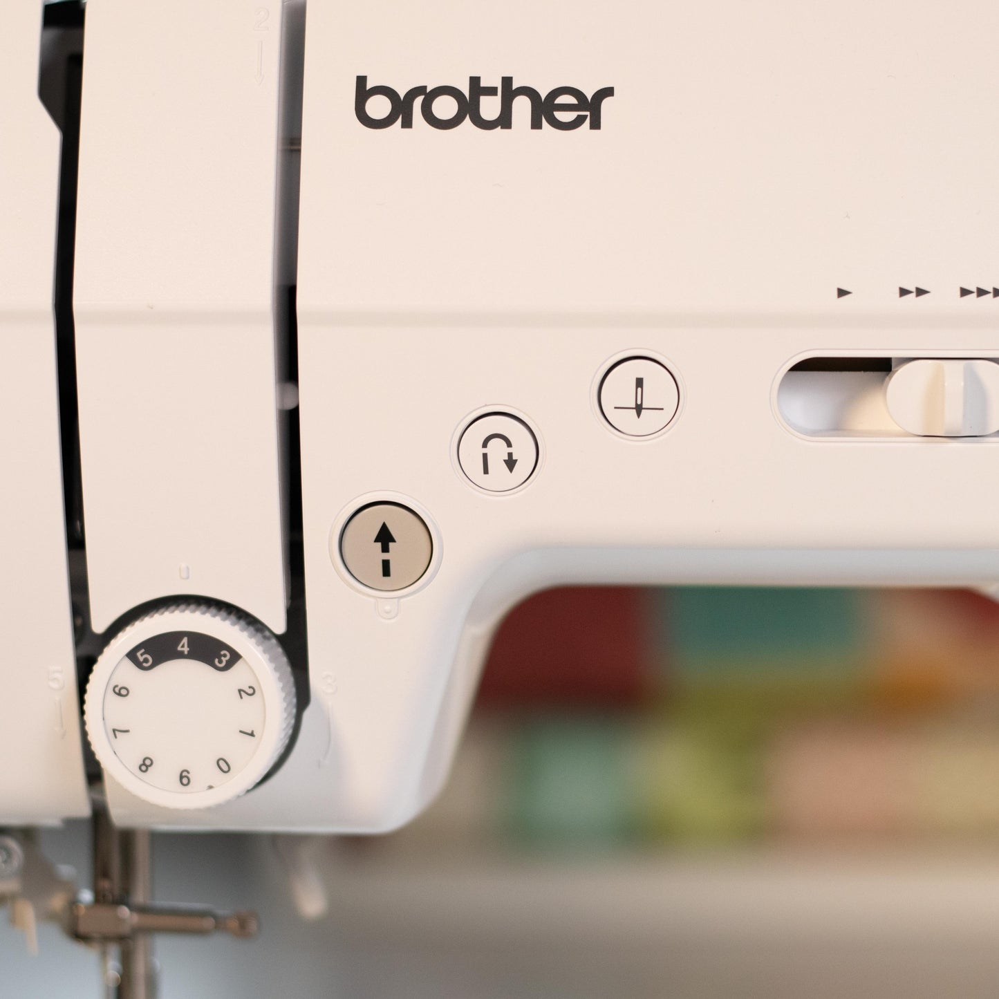 Brother SH40 Sewing Machine + FREE Bag
