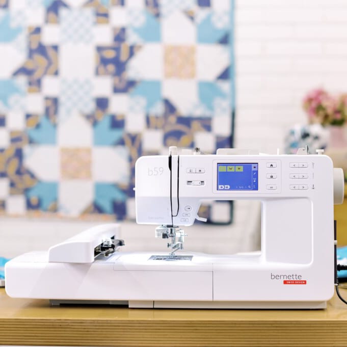 bernette B59 Sewing & Embroidery Machine