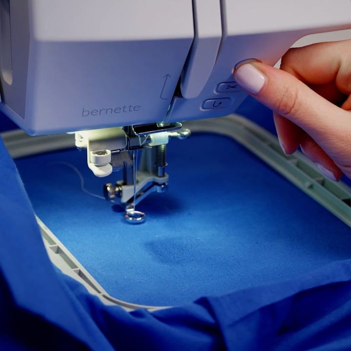 bernette B59 Sewing & Embroidery Machine