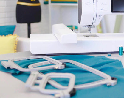 Bernette B70 DECO Embroidery Machine