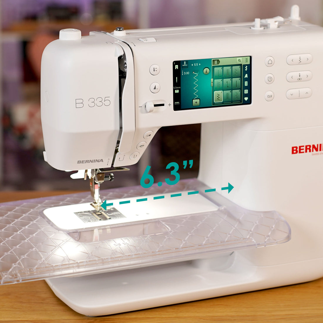 BERNINA 335 Sewing Machine