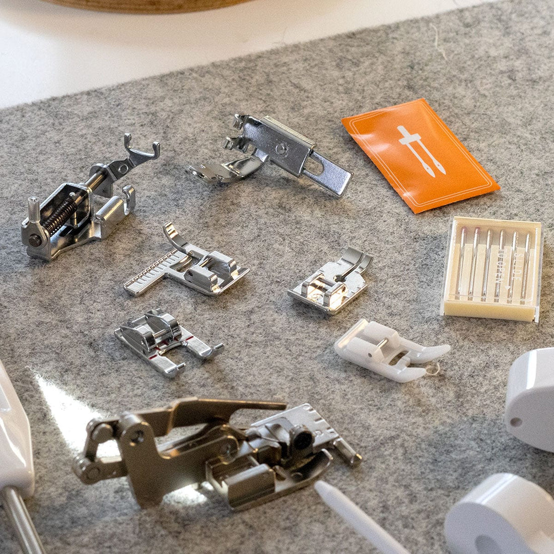 Brother Sewing Machines EX-DISPLAY Brother Innov-is F580 Sewing & Embroidery Machine + Free Pe Design Plus 2 Software  - The Sewing Studio