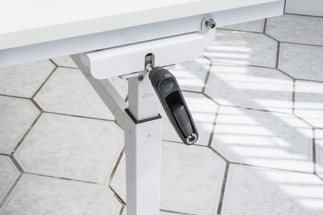 Horn Sewers Vision Table Mk2 White