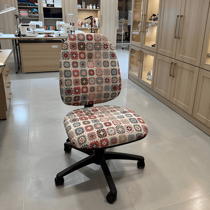 Horn Hobby Chair