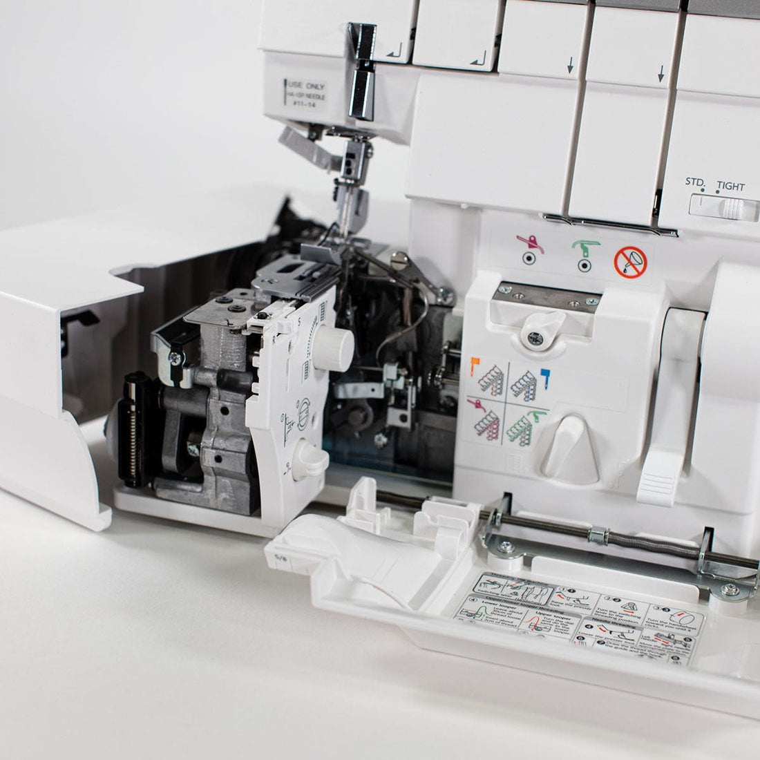 Janome Sewing Machines EX-DISPLAY Janome AT2000D Air Threader Professional Overlocker  - The Sewing Studio