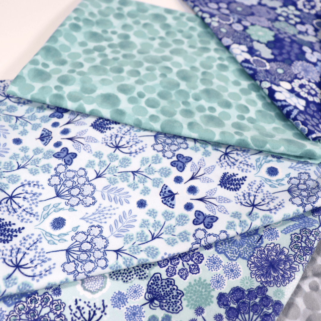 Lewis & Irene Jardin d'Hiver Flannels 8 Piece Fat Quarter Bundle
