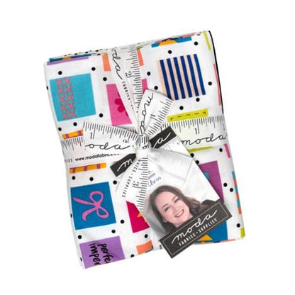 Moda Fabric Pre Cuts Moda 
Makers Delight Fat Quarter Bundle 35 Piece - The Sewing Studio
