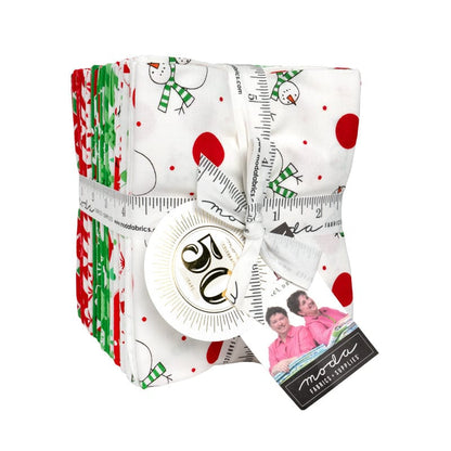 Moda Fabric Pre Cuts Moda Snow Time Fat Quarter Bundle 25 Pieces  - The Sewing Studio