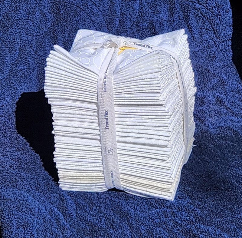 Moda Fabric Pre Cuts TrendTex Muslin Prints Maple Fat Quarters White 40 Pieces  - The Sewing Studio