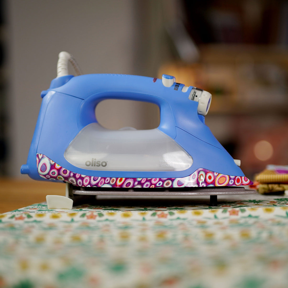Oliso Irons Oliso Smart Iron TG1600 Pro Plus Kaffe Fassett Edition  - The Sewing Studio