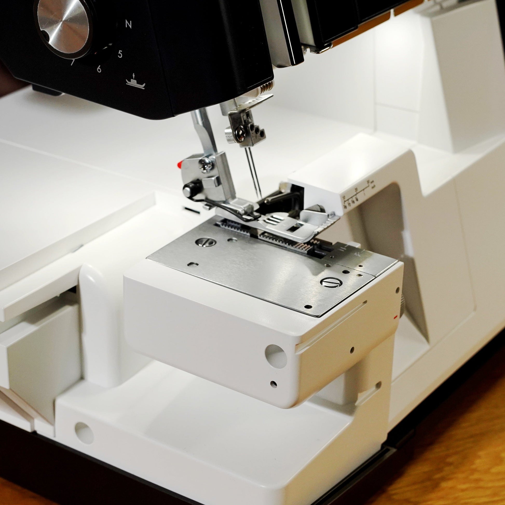 Pfaff Sewing Machines Pfaff Admire Air 6000 Coverlock Machine  - The Sewing Studio