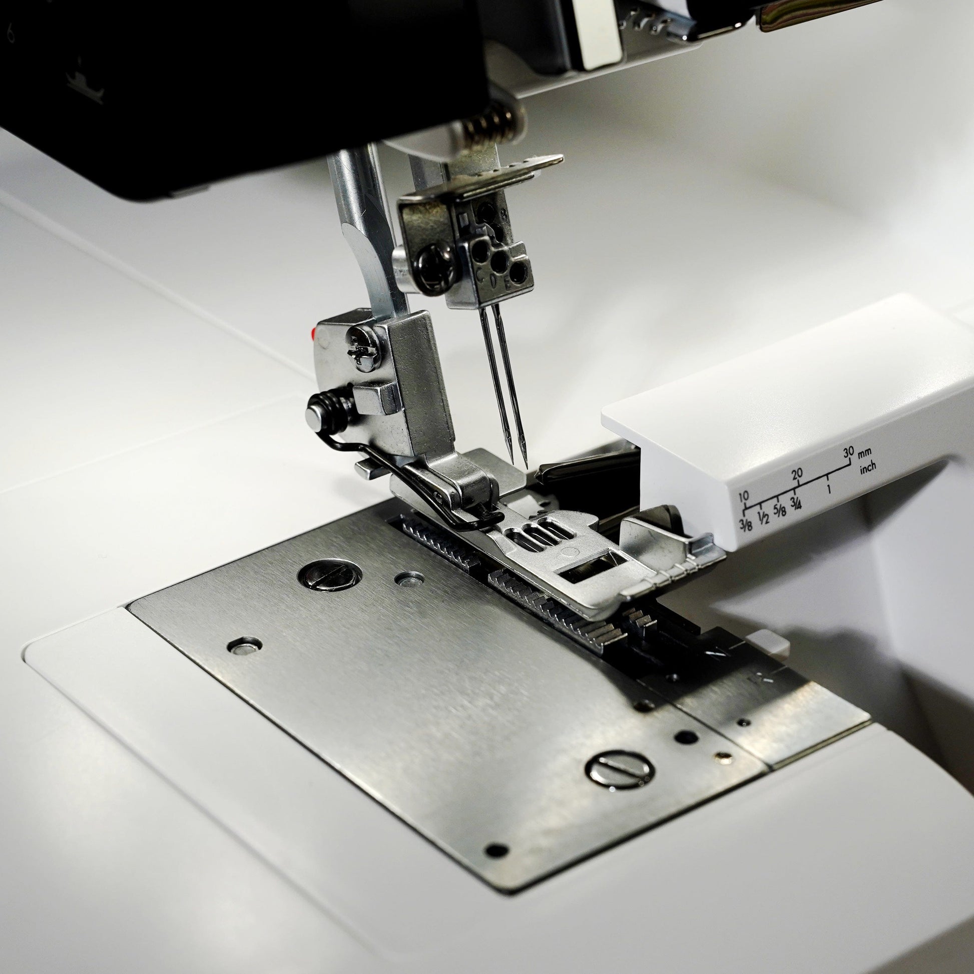 Pfaff Sewing Machines Pfaff Admire Air 6000 Coverlock Machine  - The Sewing Studio
