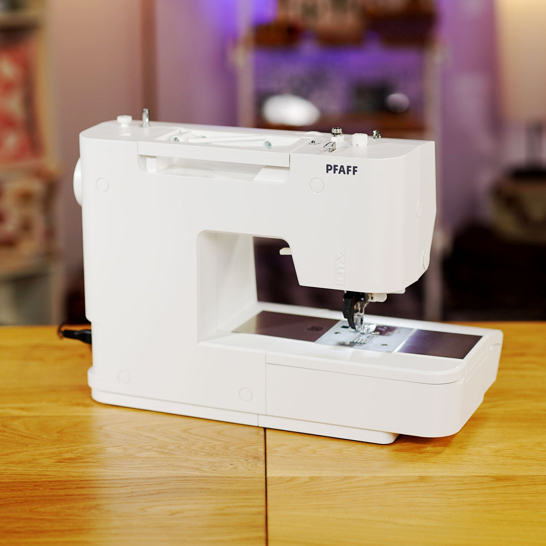 Pfaff Sewing Machines Pfaff Passport 2.0 Sewing Machine  - The Sewing Studio