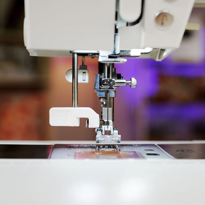 Pfaff Sewing Machines Pfaff Passport 2.0 Sewing Machine  - The Sewing Studio