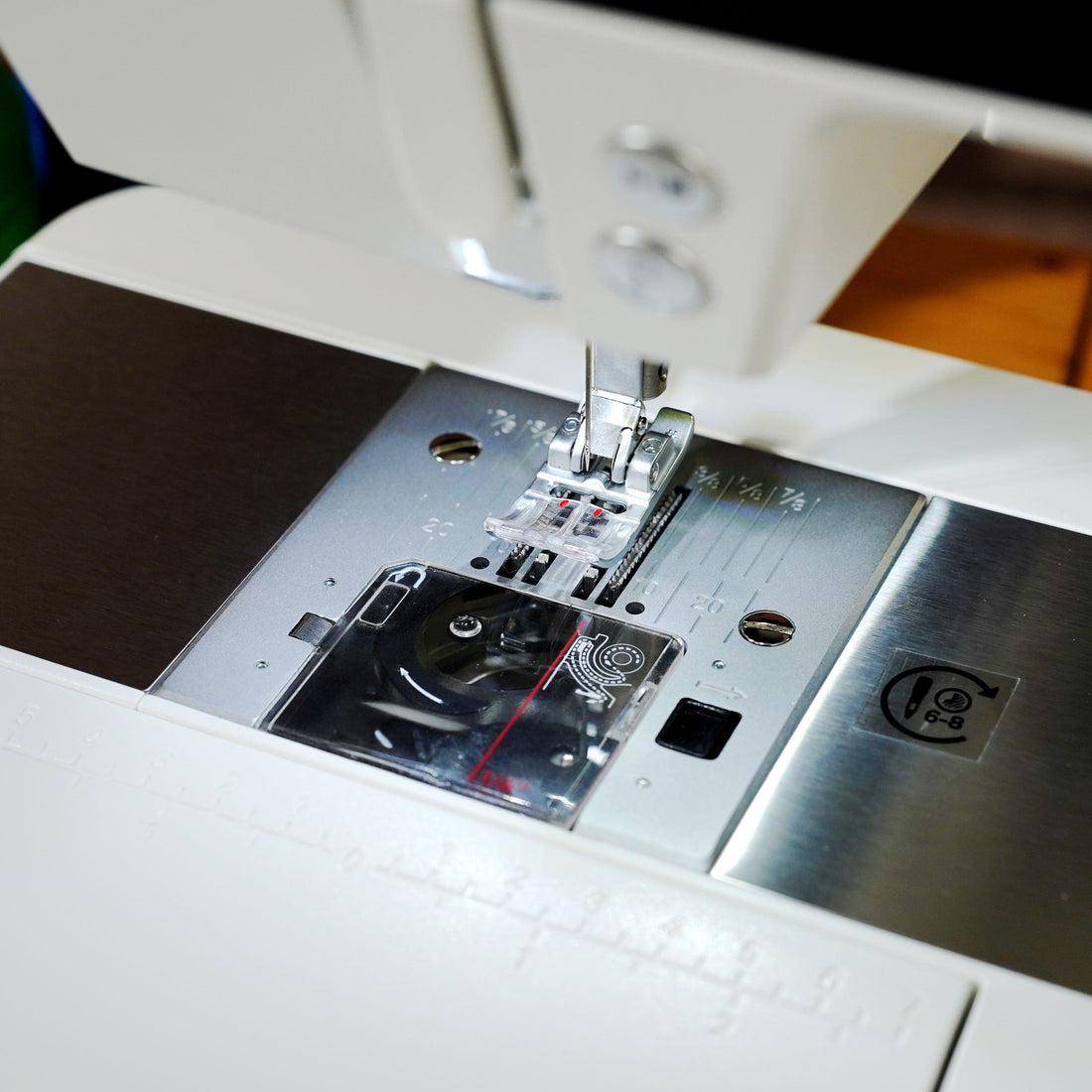 Pfaff Sewing Machines Pfaff Passport 2.0 Sewing Machine  - The Sewing Studio