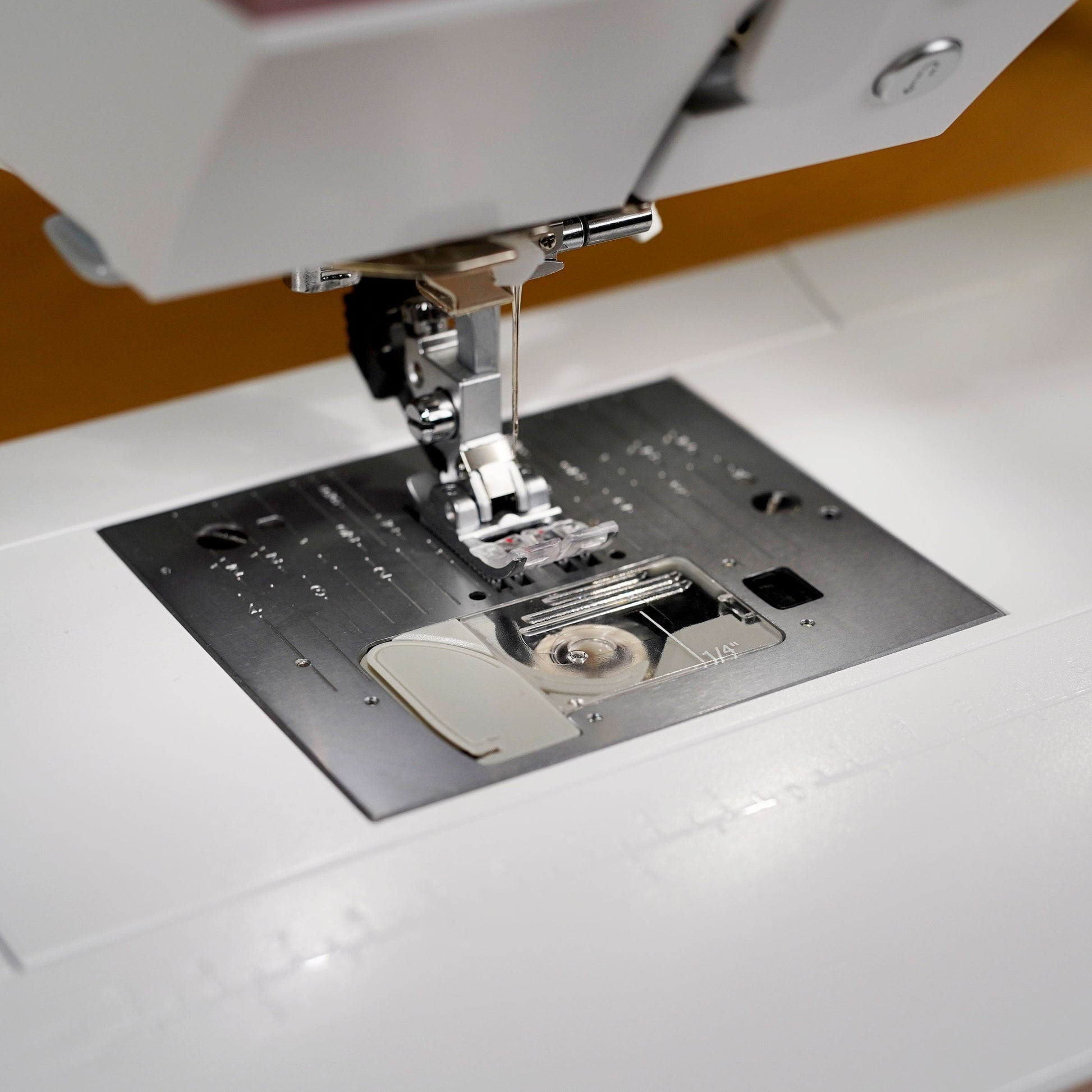 Pfaff Sewing Machines PFAFF Quilt Ambition 635 Sewing Machine  - The Sewing Studio