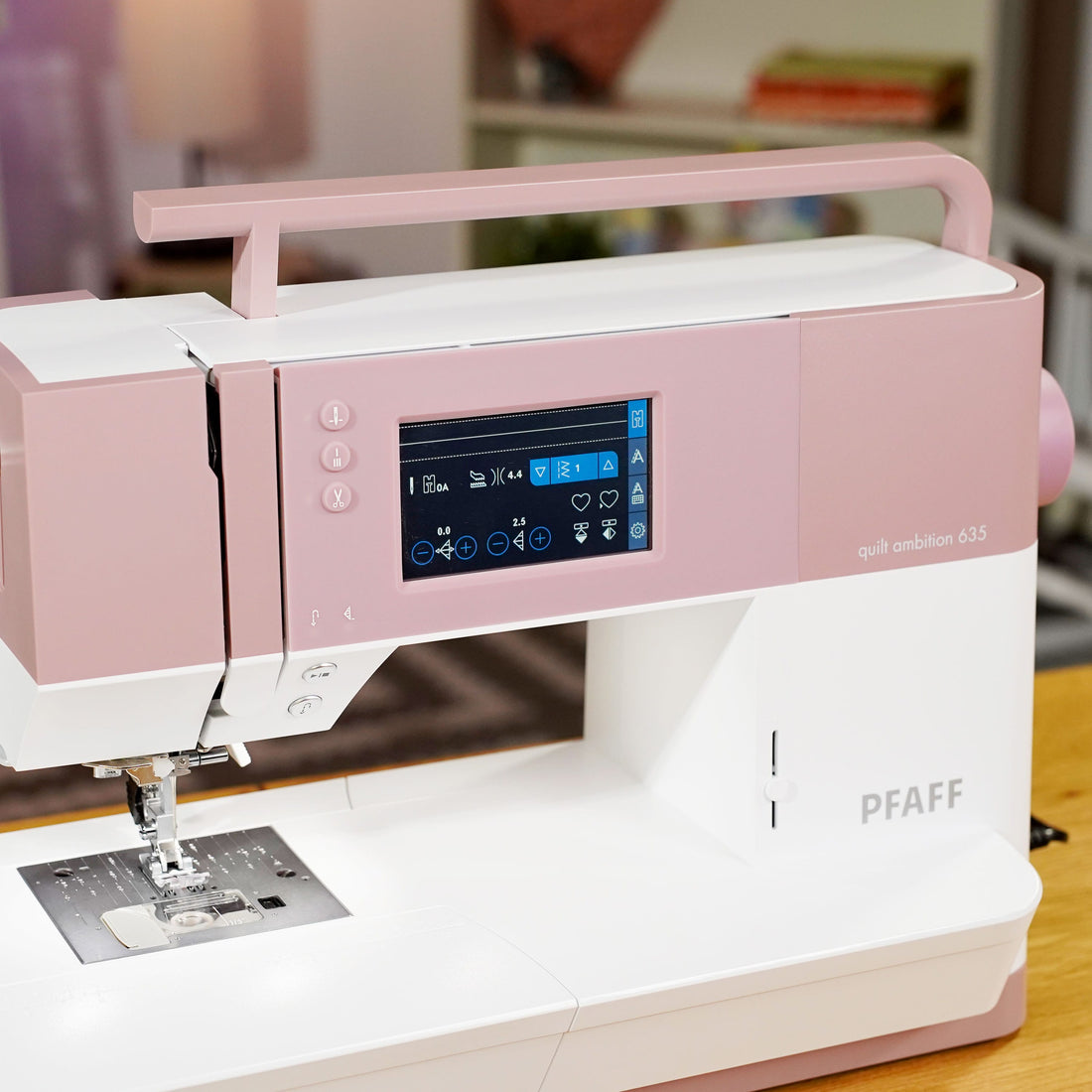 PFAFF Quilt Ambition 635 Sewing Machine
