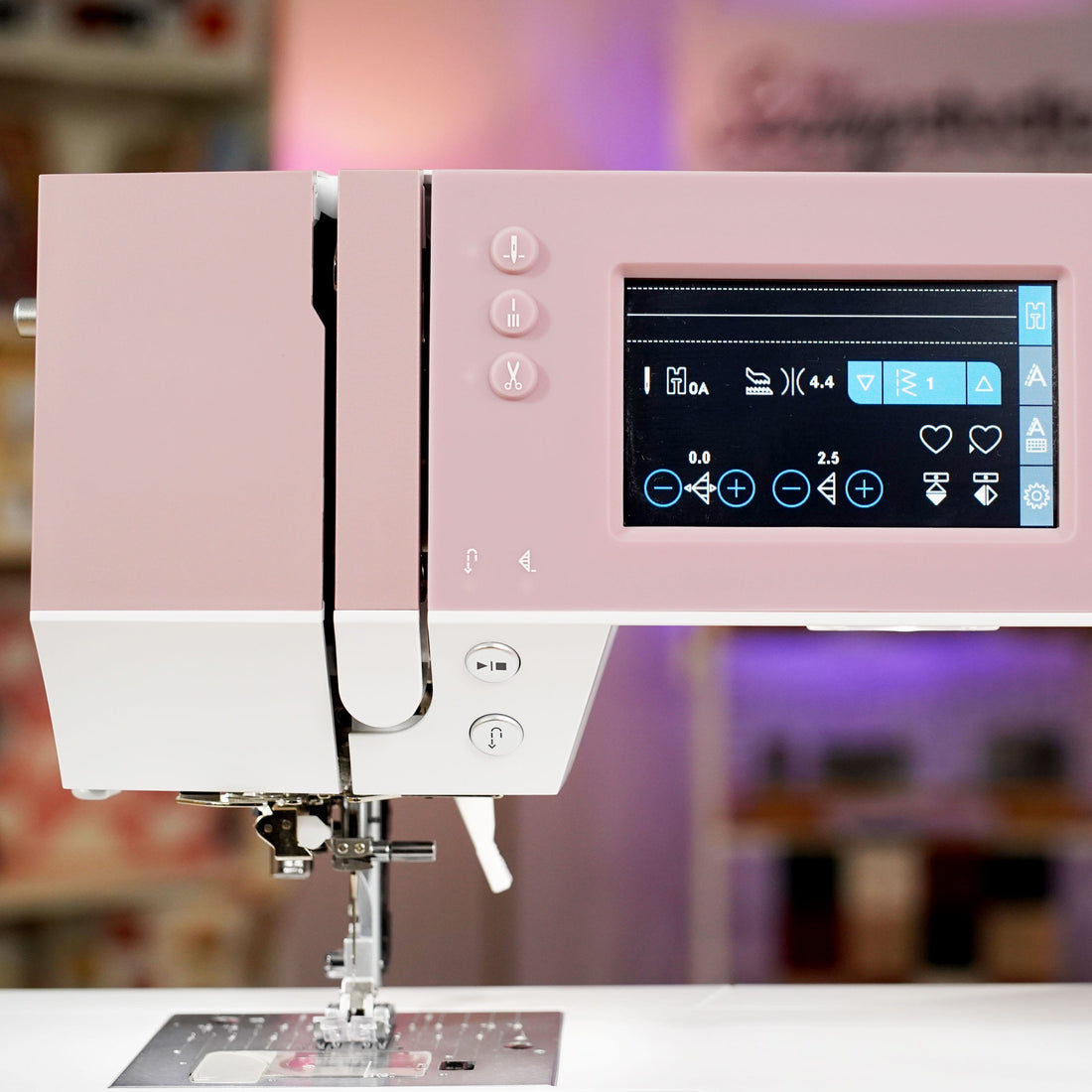PFAFF Quilt Ambition 635 Sewing Machine