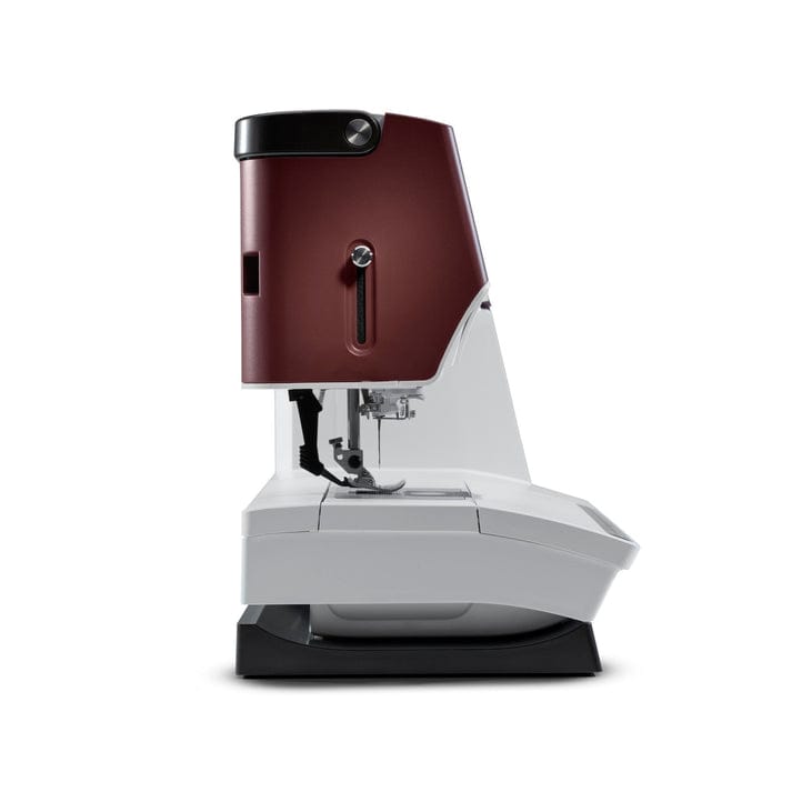 Pfaff Sewing Machines Pfaff Quilt Expression 725 Sewing Machine  - The Sewing Studio