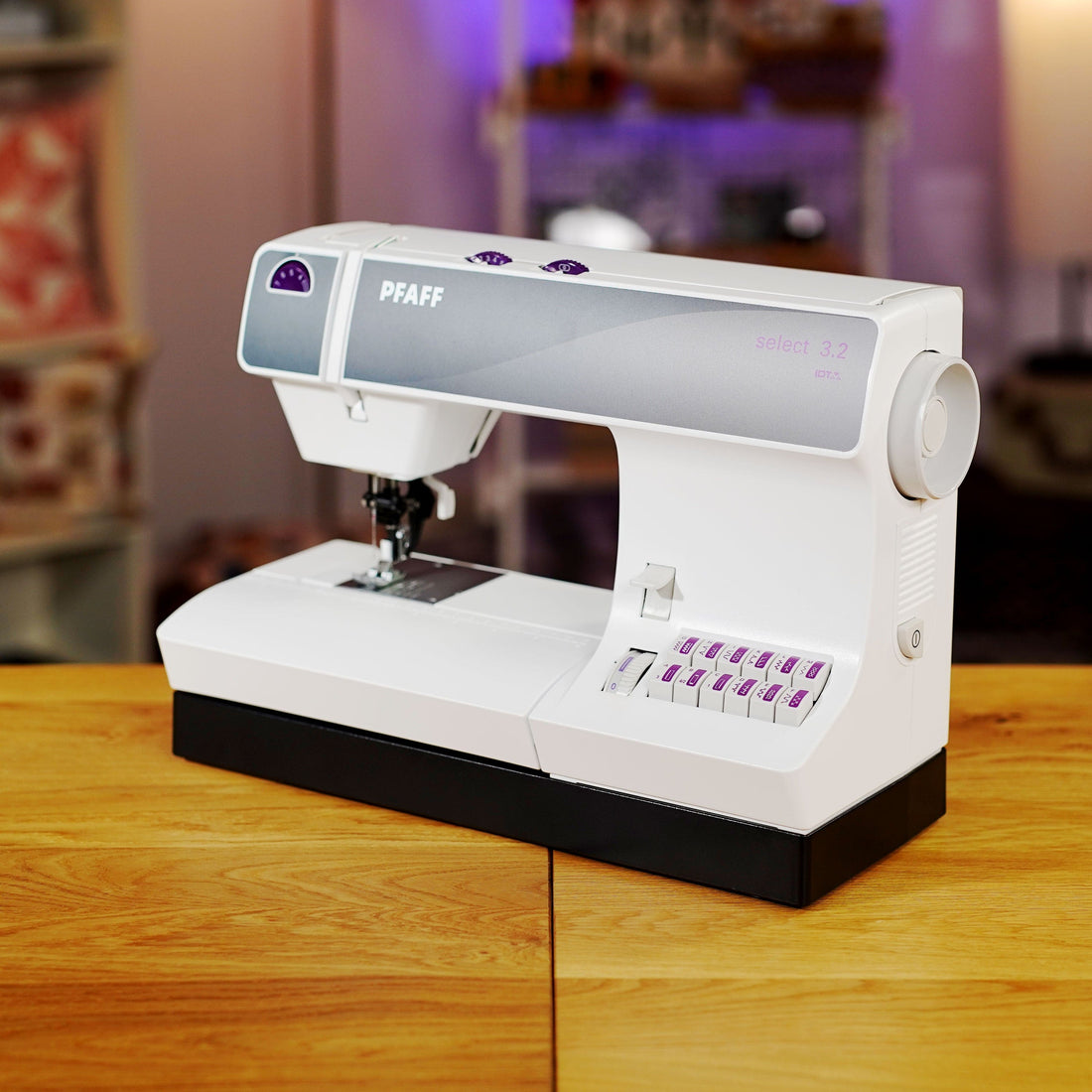 Pfaff Sewing Machines Pfaff Select 3.2 Sewing Machine  - The Sewing Studio