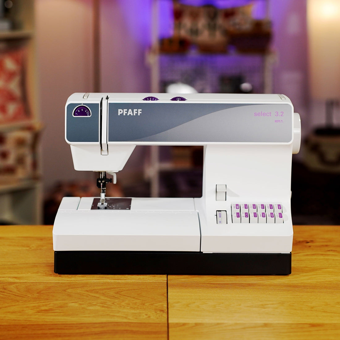 Pfaff Sewing Machines Pfaff Select 3.2 Sewing Machine  - The Sewing Studio